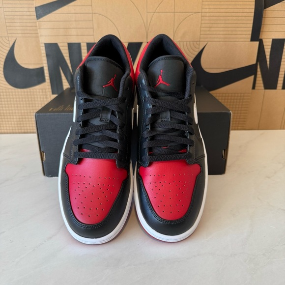 Final Sale!!! 🌺 NIKE 🌺 Air Jordan 1 Low  👟 - Picture 2 of 13